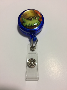 Omanyte Badge Holder: Clip-on, Retractable